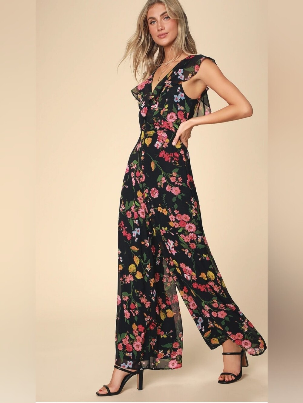 Lulus Blooming Love Black Floral Print Ruffled Jumpsuit Size M